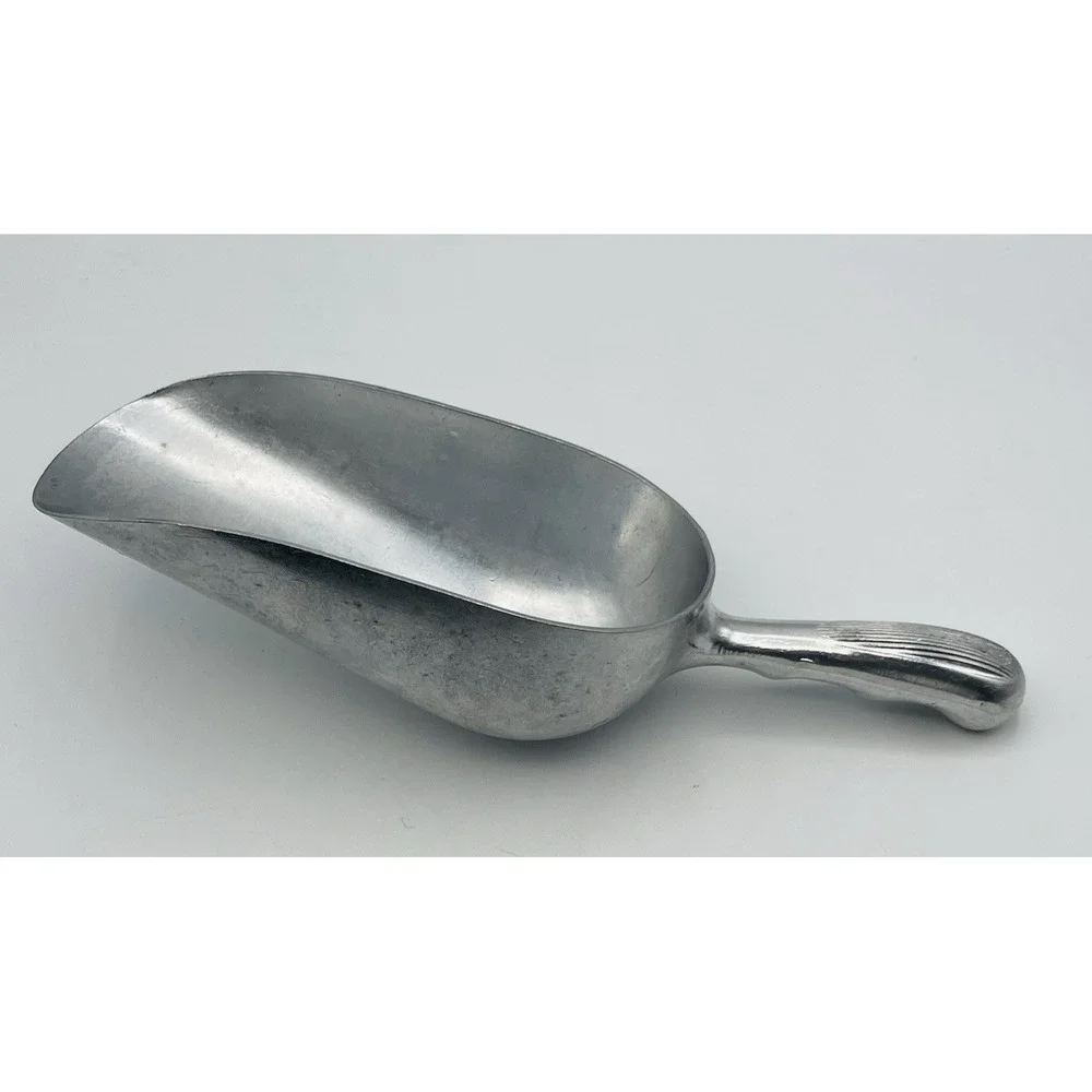 Vintage Bev Cast Aluminum Multi Purpose Scoop Made in Italy H on Handle 9.5